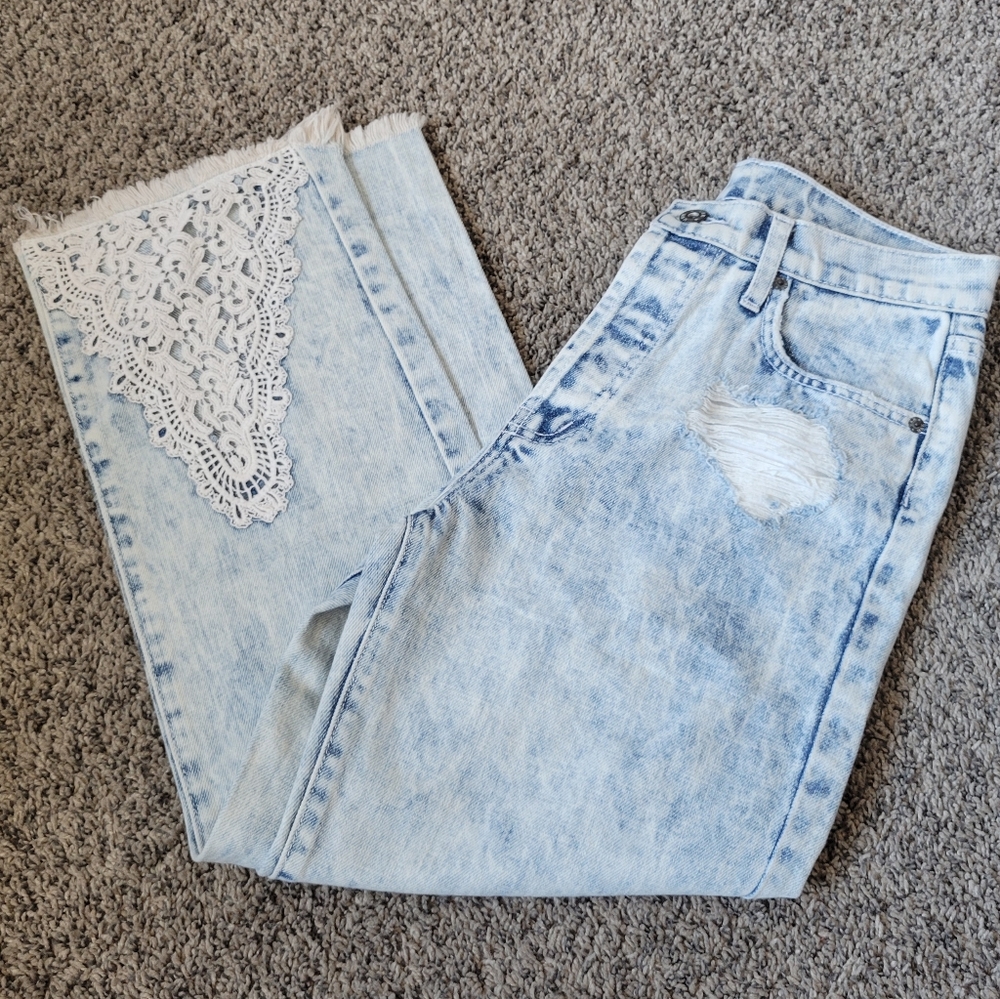 Carmar distressed jeans ²⁸